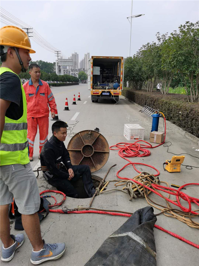 龙沙翻衬法管道修复技术主要工序